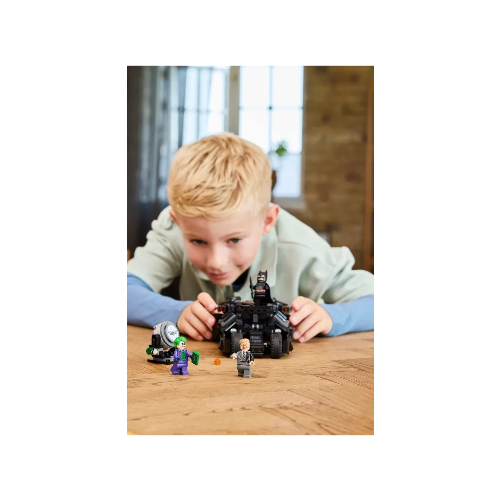 lego76303 Lego Super Heroes Batman Tumbler Vs Two-Face & The Jokerpapell.gr